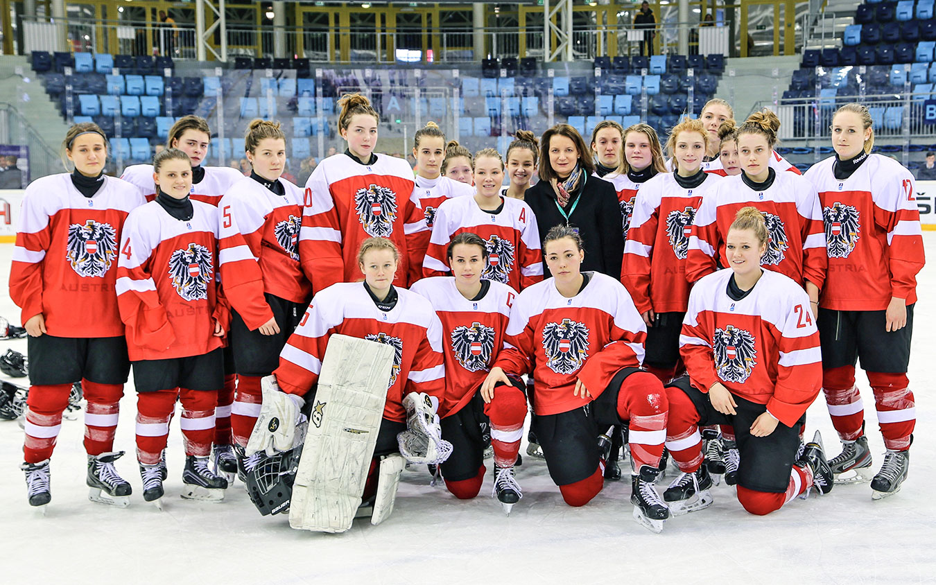 a-elisabeth-ellison-kramer-austria-womens-national-u18-ice-hockey-team.jpg