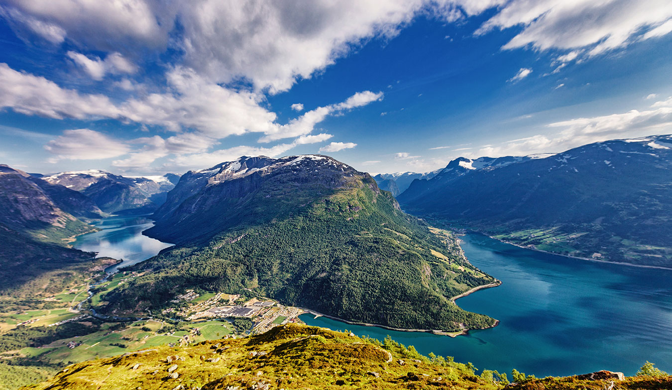 n-olav-berstad-2018-fjord-loen.jpg