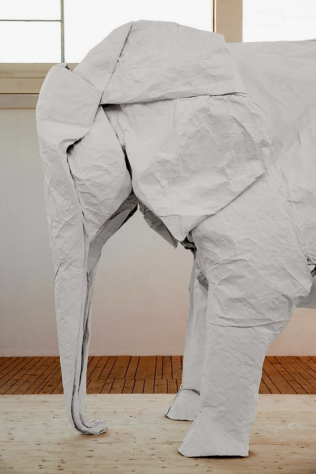 elephant2_001.jpg