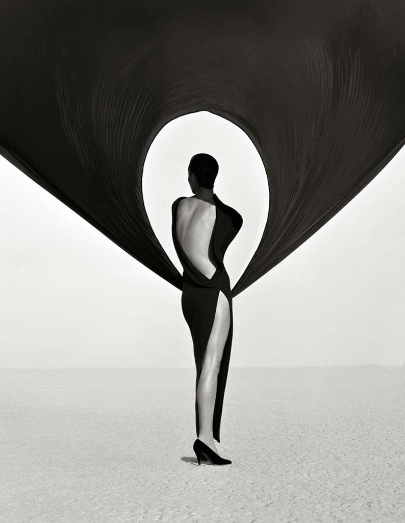 Amikor két zseni találkozik: Herb Ritts fotózott Versace kampány, forrás: herbritts.com