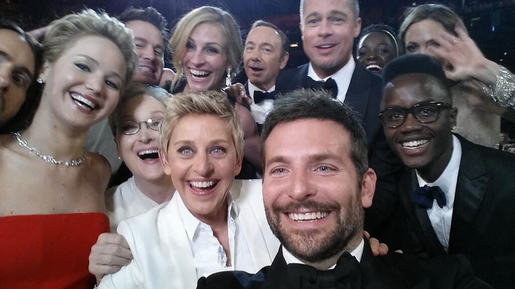 ellen-oscar-selfie.jpg