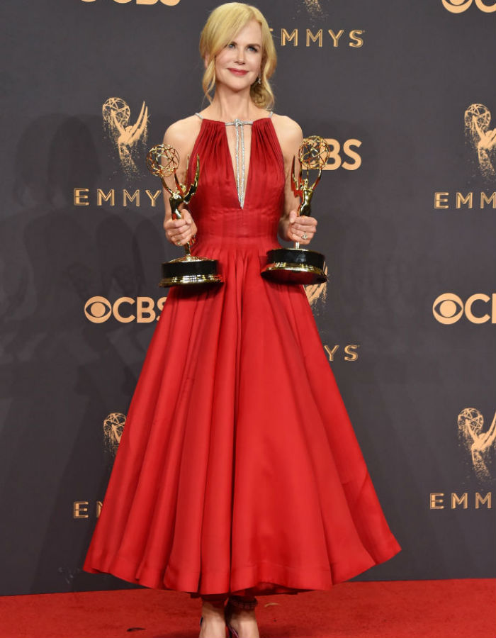 Forrás: www.india.com<br /><br />Nicole Kidman a legjobb színésznőnek járó díjat vehette át. 