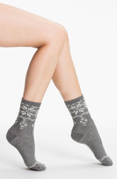 ralph-lauren-charcoal-heather-fair-isle-snowflake-crew-socks-product-2-5156256-796177263_large_flex.jpeg