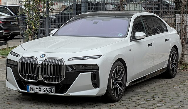 bmw_g70_740d_dsc_6006.jpg