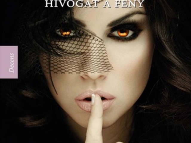 A. O. Esther - Összetört Glóriák Könyvsorozat - Hívogat a fény - Második könyv (1. kiadás) -Videóval