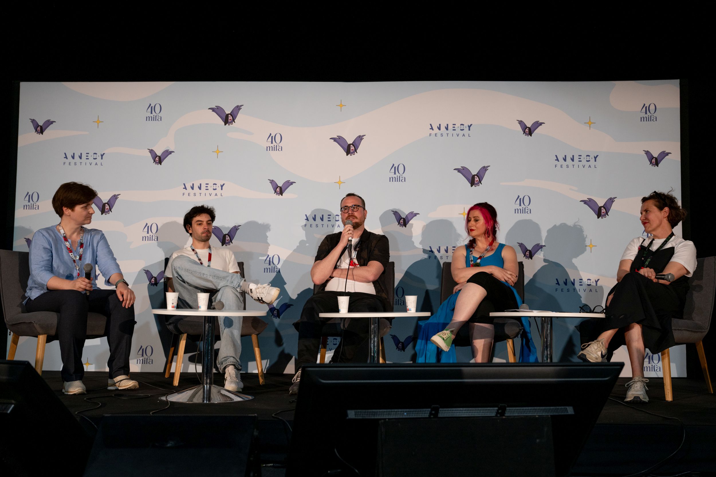 annecy_presztigevsfizetes_panelbeszlegetes_1.jpg