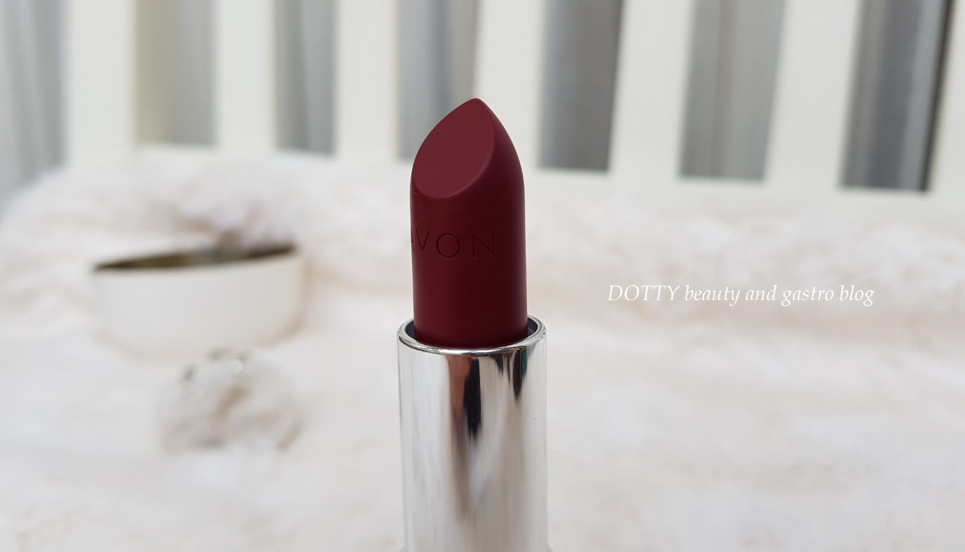 avon_matte_lipstick_wild_cherry.png