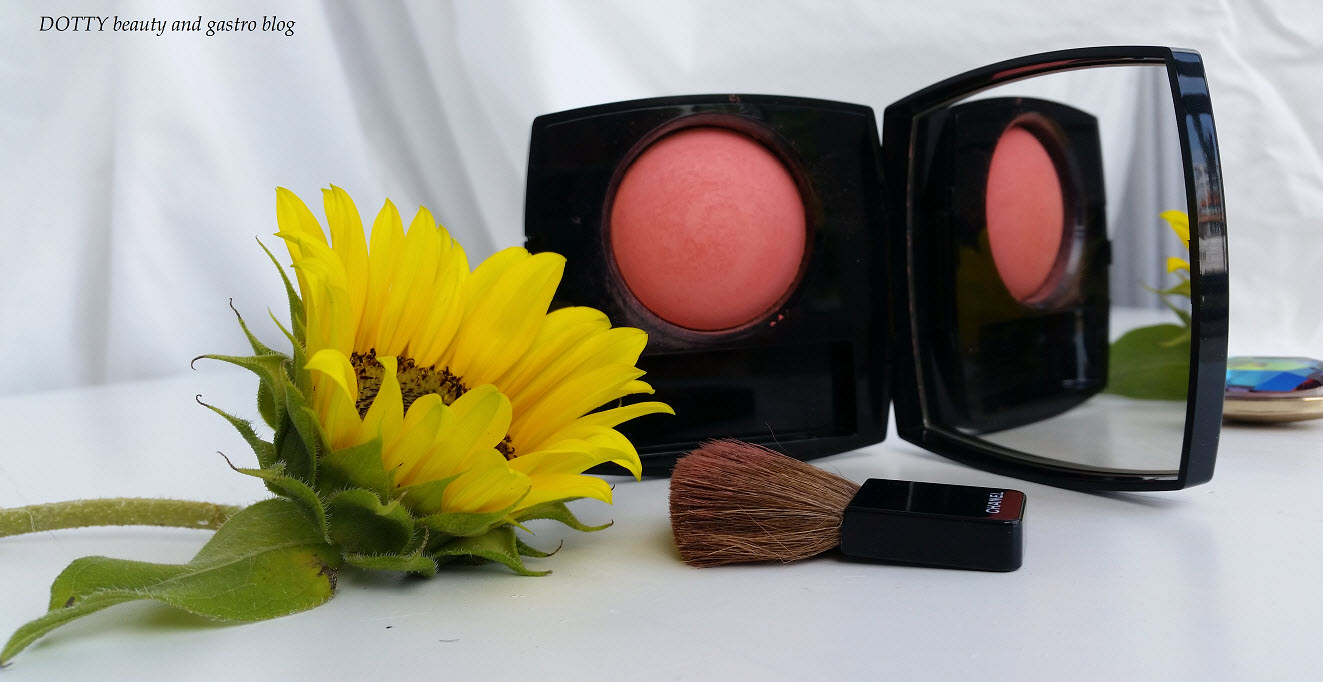 chanel_joues_contraste_powder_blush_angelique_13.jpg