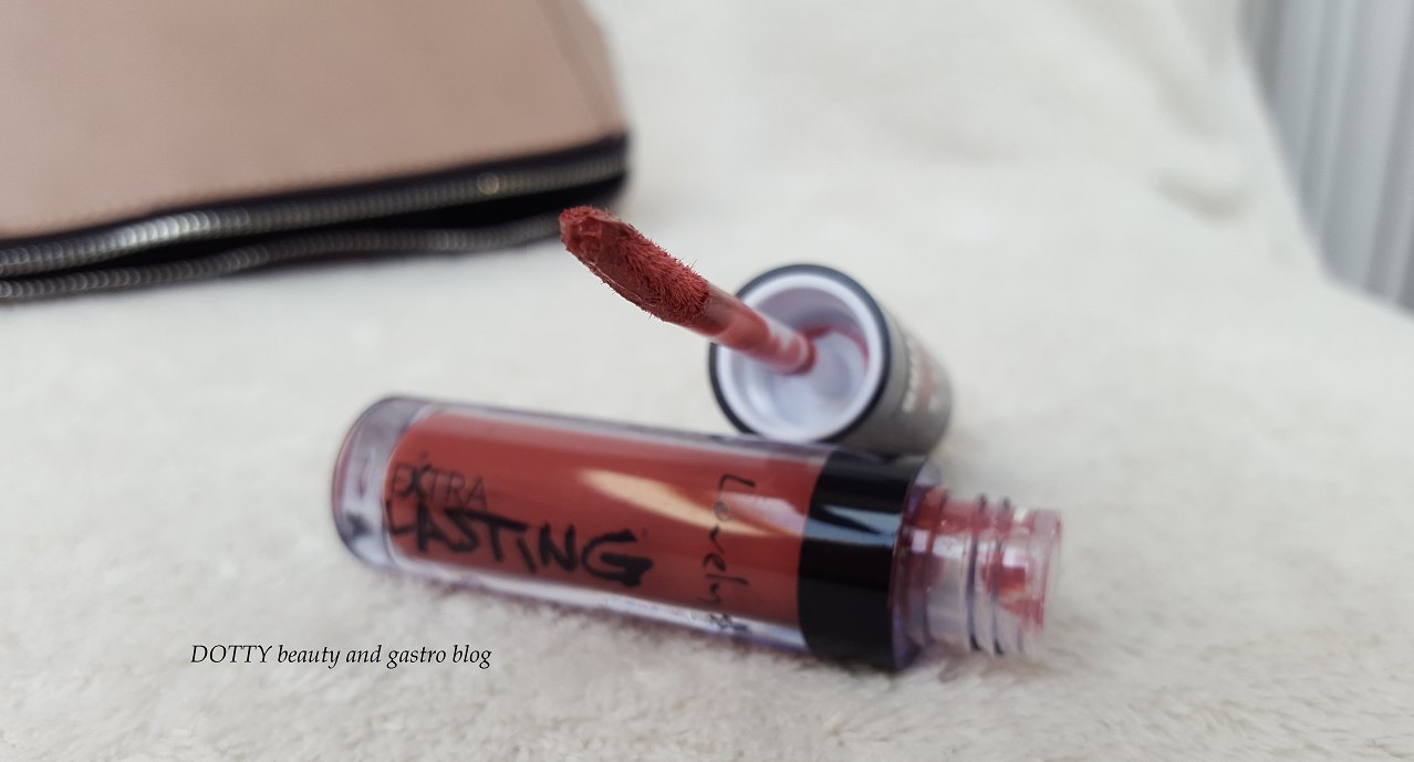 lovely_extra_lasting_matt_lipstick_ruzs_6.png