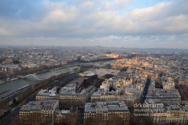 drkuktartparisfrancetoureiffeleiffeltower04.jpg