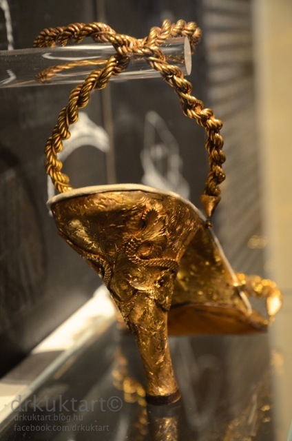 drkuktartsalvatoreferragamoflorencefirenzemuseum23.jpg