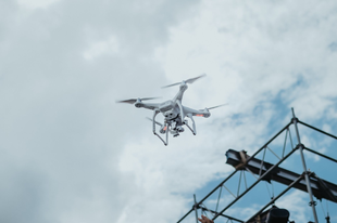 Az FAA jóváhagyta az első pilóta nélküli kereskedelmi drónrepülést