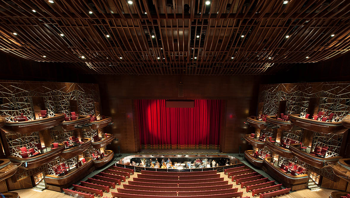 Dubai Opera - beltér<br />Fotó: https://www.dubaiopera.com/