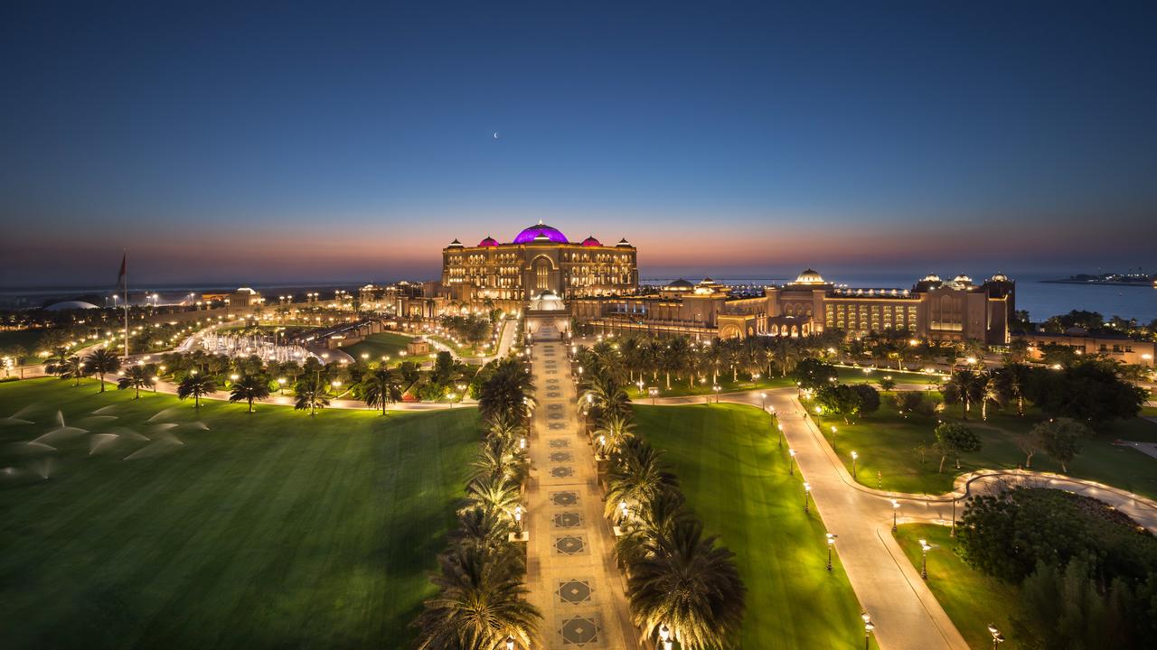 emirates_palace.jpg