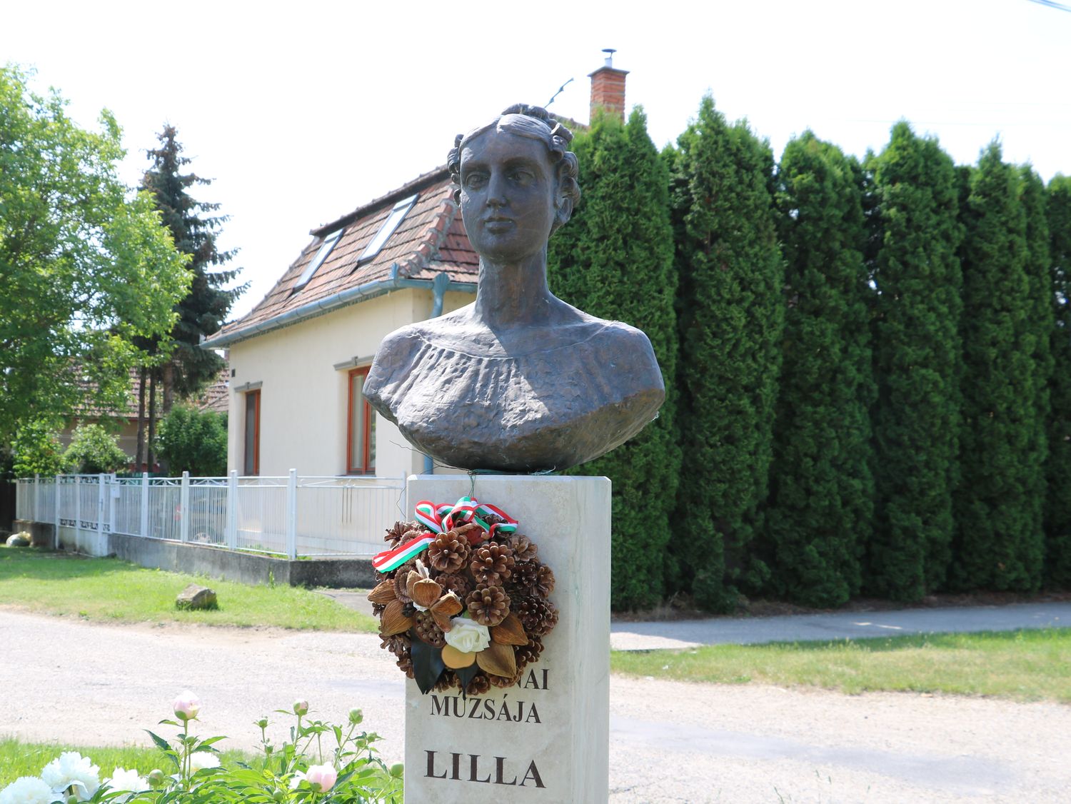 Lilla napján - a 165 éve meghalt Vajda Julianna emlékére