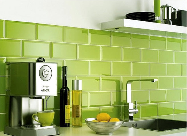 azulejos-cocina-pantone-greenery-656x478.jpg