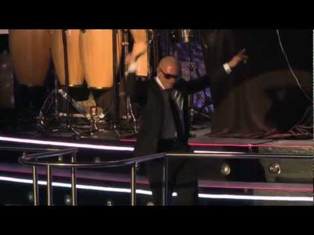 Men In Black 3 főcímdal élőben