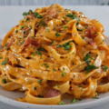 Creamy Bacon Tagliatelle – Tésztaimádók Kedvence