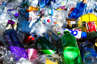 A Maros is fellélegezhet - 3,6 tonna hulladékot gyűjtöttek össze a Marosi PET Kupa résztvevői