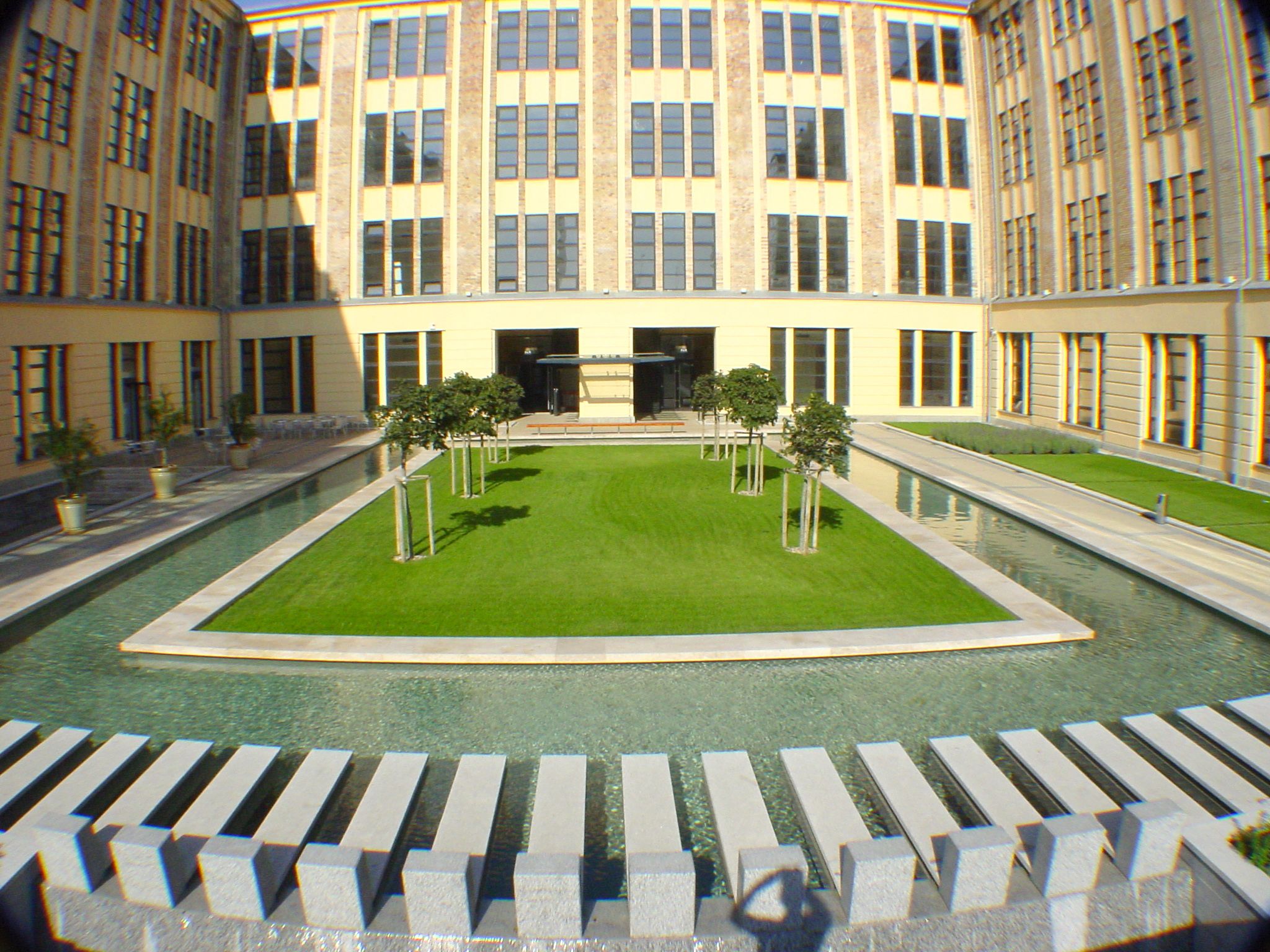 du_courtyard_7.jpg