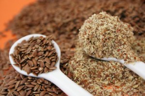 istock_000003439620x-flaxseed-omega-3-fats-and-your-health.jpg