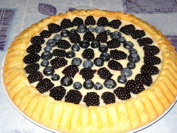 áfonyás-szedres torta.jpg