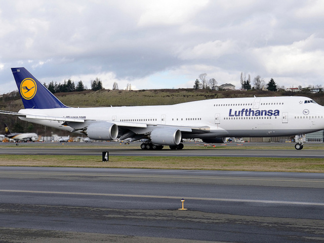 Új zászlóshajó a Lufthansánál: május elsején érkezik a 747-8i, első célállomás Washington