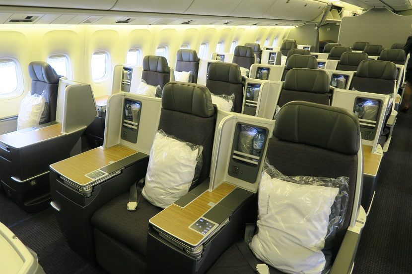 aa-american-767-300-business-class-cabin-from-front-830x553.jpg