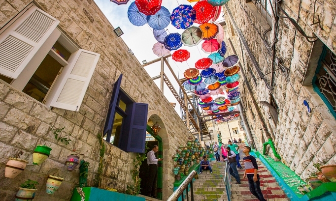 umbrella-art-amman.jpg