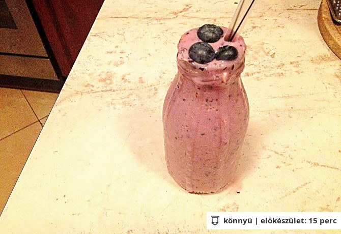 afonyas-banan-smoothie-juliatol.jpg