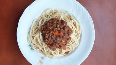 Vegán bolognai lencséből