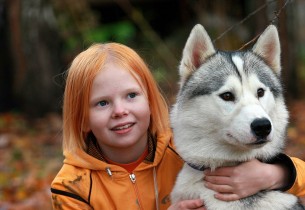 child_girl_dog_person_interested_54349_preview.jpg