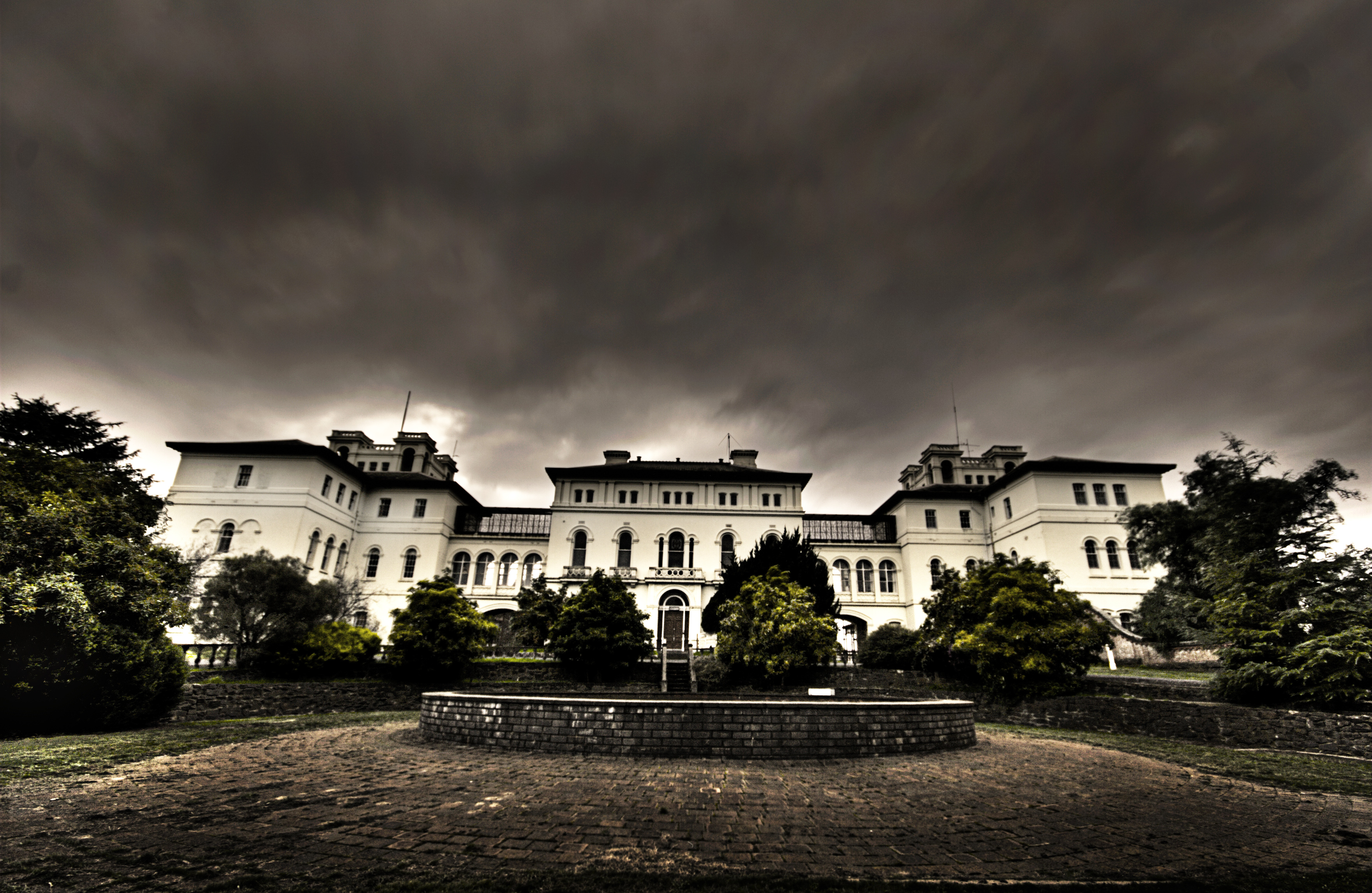 ararat_lunatic_asylum.jpg