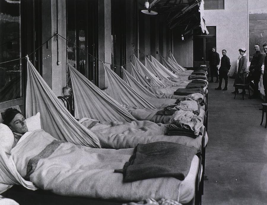 spanish-flu-epidemic-1918-19-an-everett.jpg