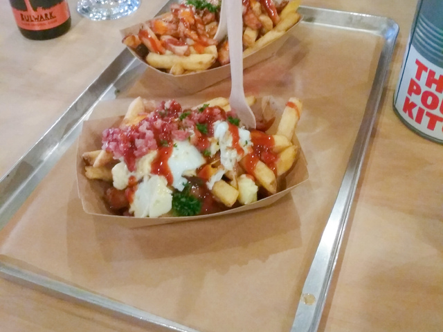 The Poutine Kitchen - Kanadai sültkrumplis
