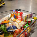 Csökken az infláció, de még mindig magasak az élelmiszerárak