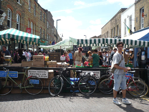 broadway-market.jpg