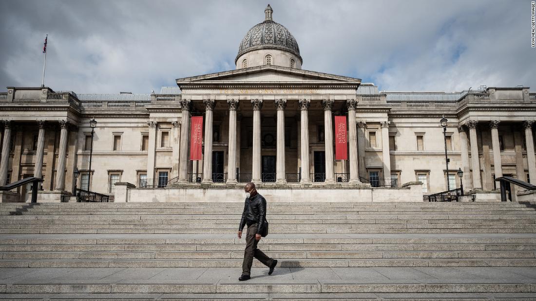 london-lockdown-trafalgar-square.jpg