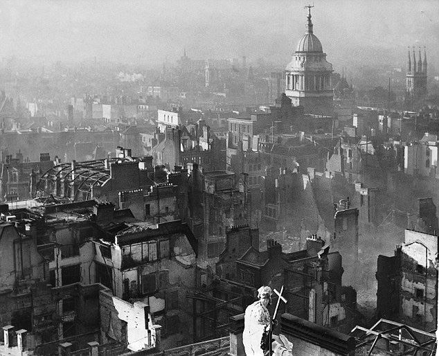 view_from_st_paul_s_cathedral_after_the_blitz.jpg