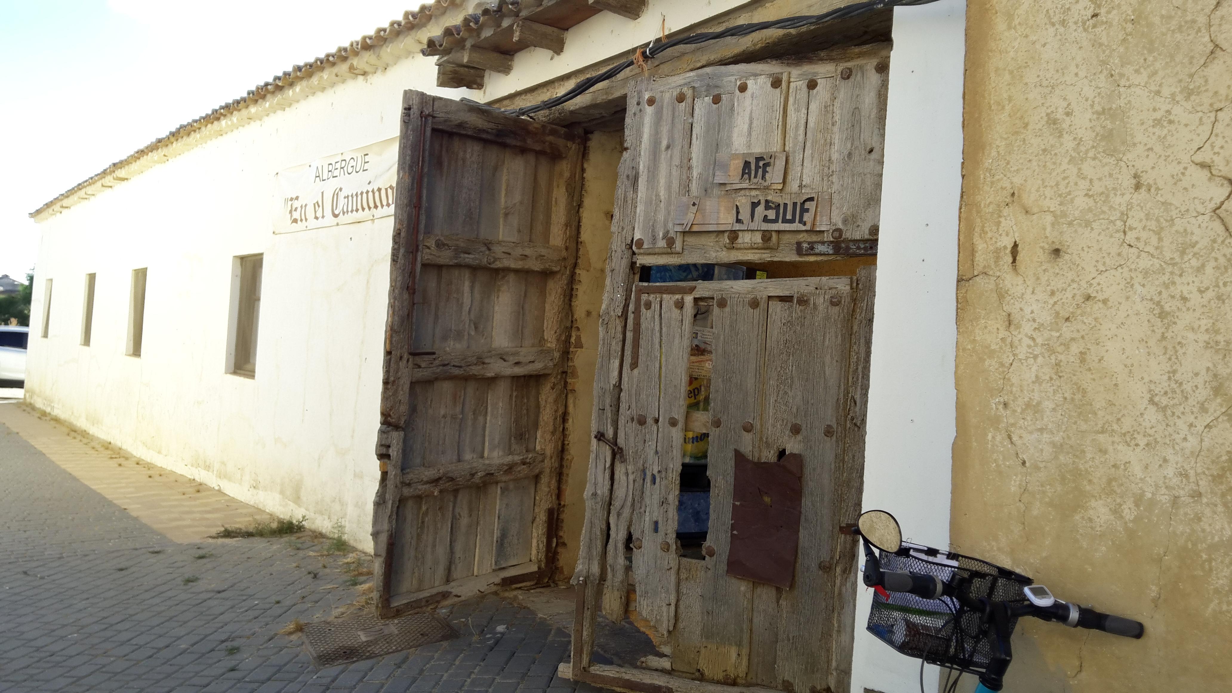 Boadilla del Camino albergue