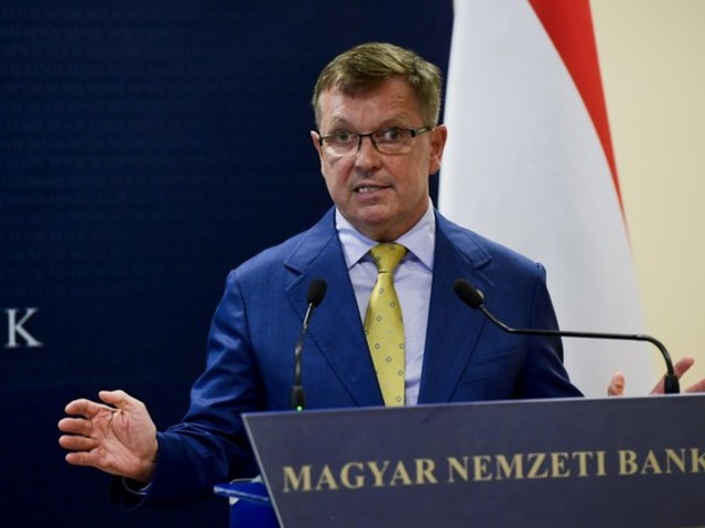 Elegem van a kétségbeesett Matolcsyból