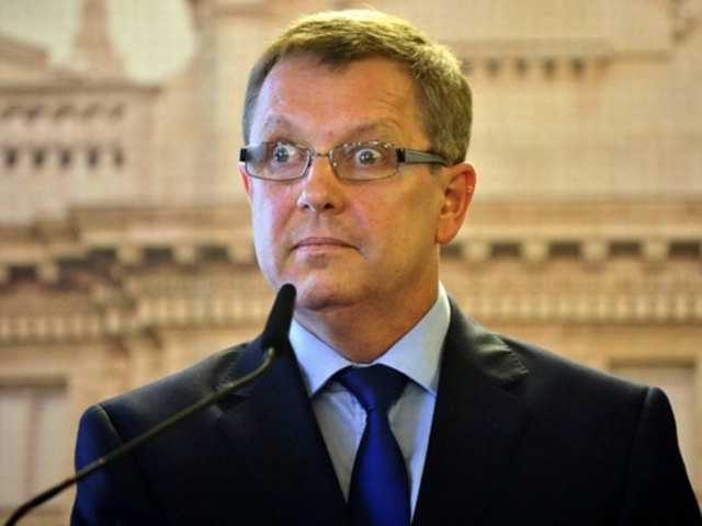 Elegem van a kamatot emelgető Matolcsyból