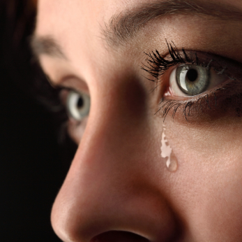 woman-crying-at-work1.jpg