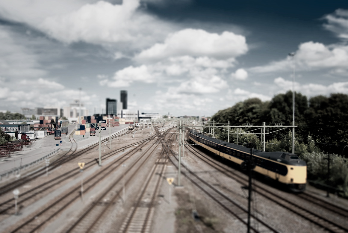 Train_Station_by_StephKai.jpg
