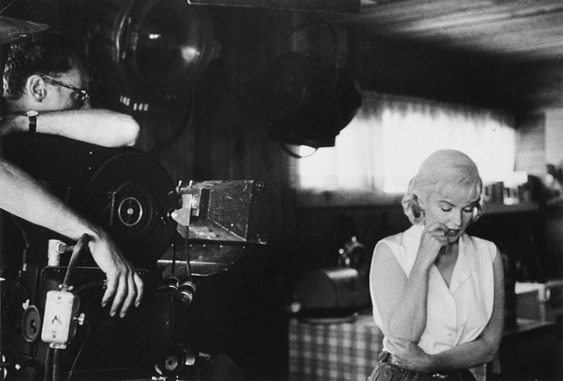 cím_Bruce Davidson, Marilyn Monroe operatőrrel a The Misfits forgatásán, 1960.jpg