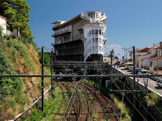 hotel_belvedere_du_rayon_vert_foto_jorge_franganillo_flickr.jpg