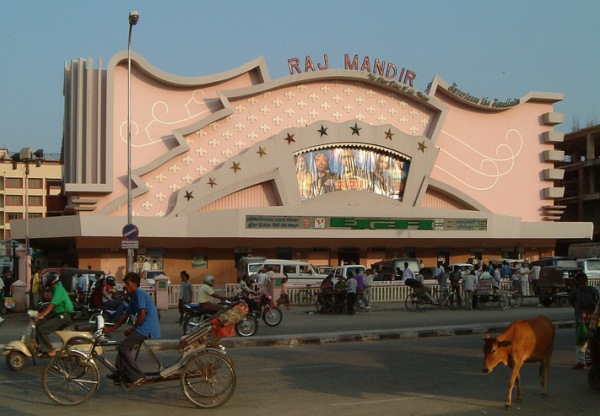 raj_mandir.jpg