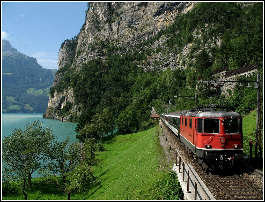 420er-am-urnersee-vor-flueelendiese-426444.jpg