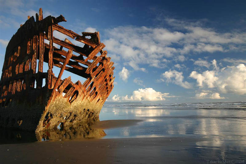 shipwreck-oregon_peter_iredale.jpg