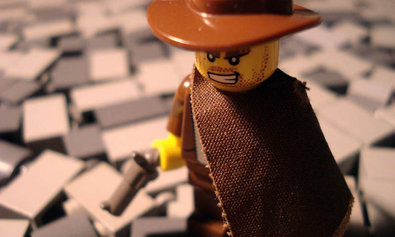 recreating-movie-scenes-from-lego-alex-eylar-the-good-the-bad-and-the-ugly.jpg